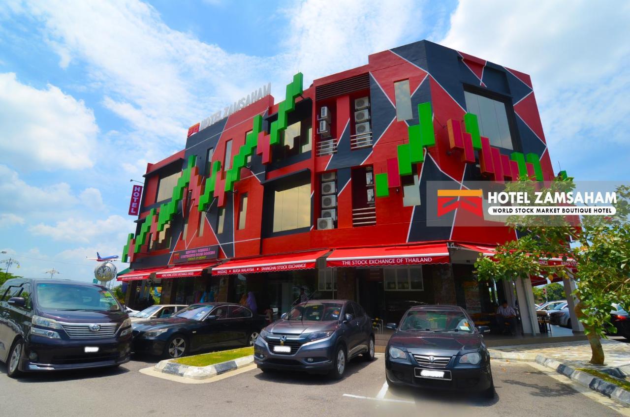 Hotel Zamsaham Kulai Exterior photo